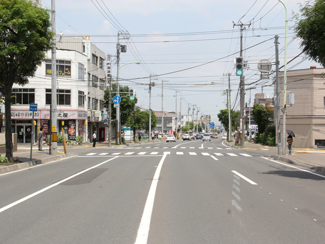 目印の「しゃぶしゃぶジンギスカンの波之屋さん」です。イメージ